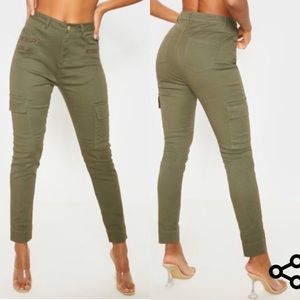 Pretty Little Thing Khaki Cargo Jeans